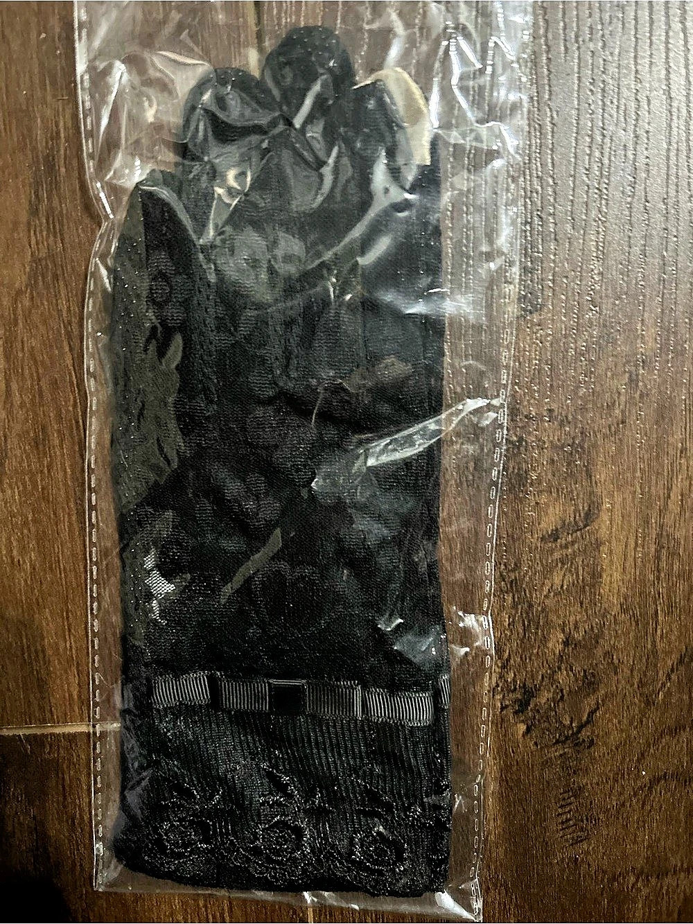 Black Lace Gloves